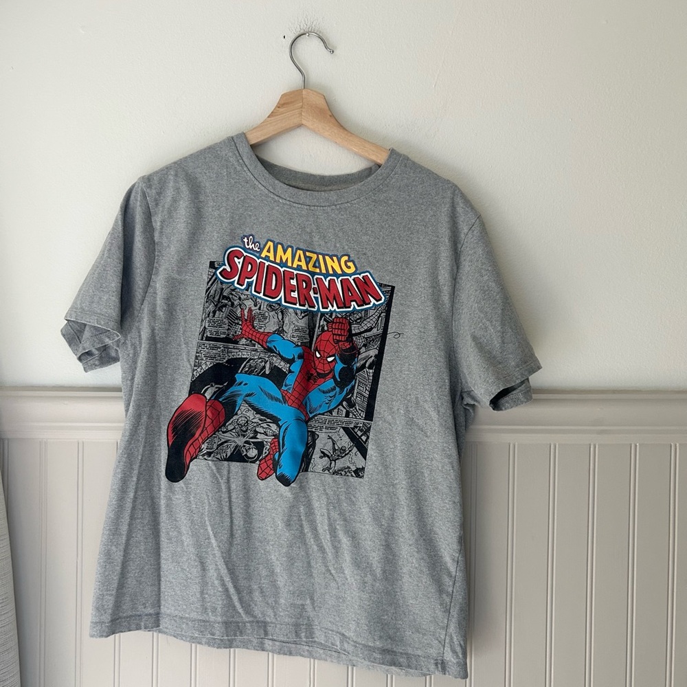 Marvel The Amazing Spider-Man Graphic T-Shirt Men’s Large Gray
